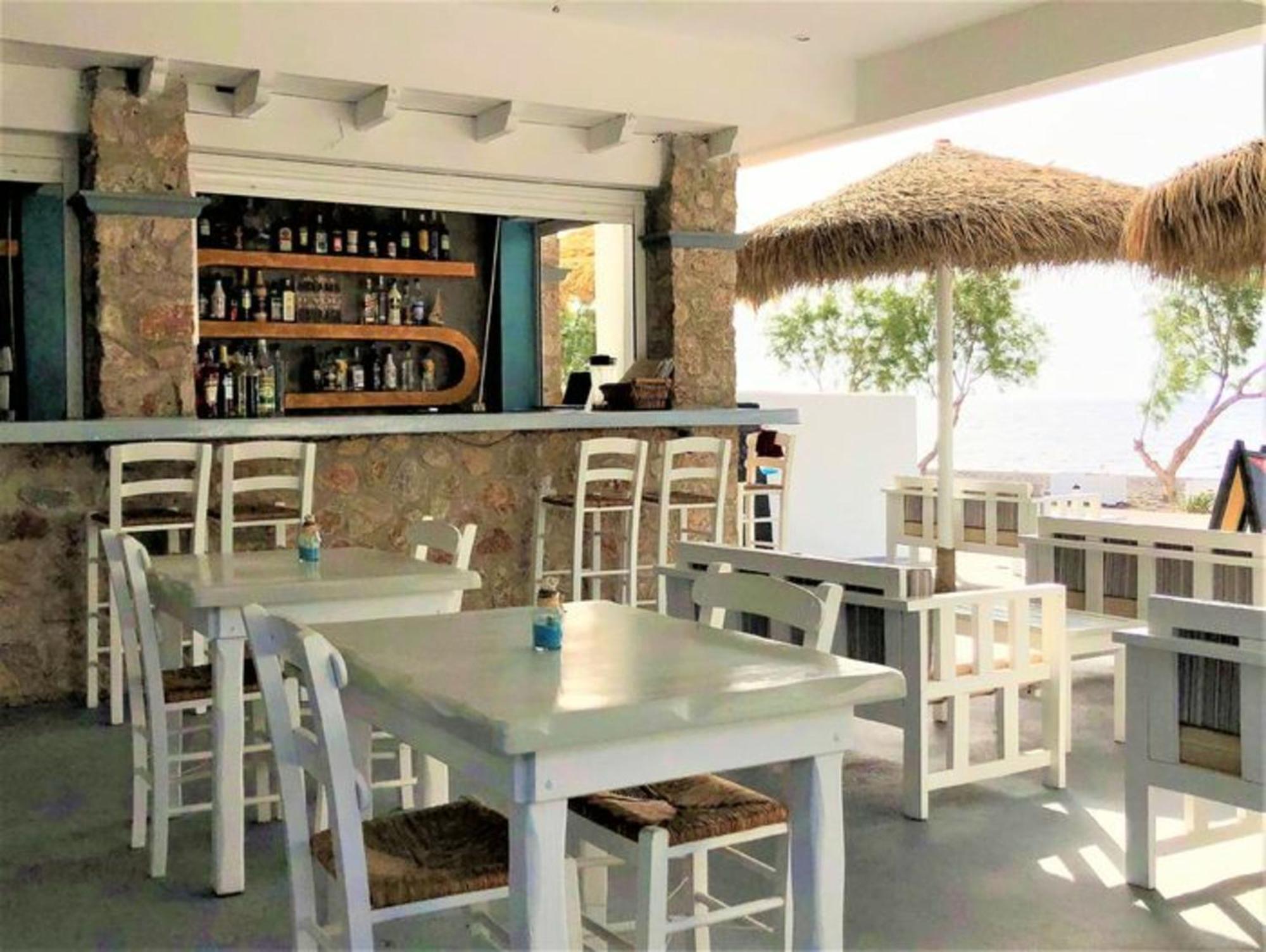 Happy Fish Rooms- Beachfront 페리사 외부 사진